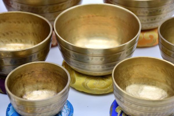 Chakra Singing Bowl Set with Tingsha – Complete Sound Healing Kit