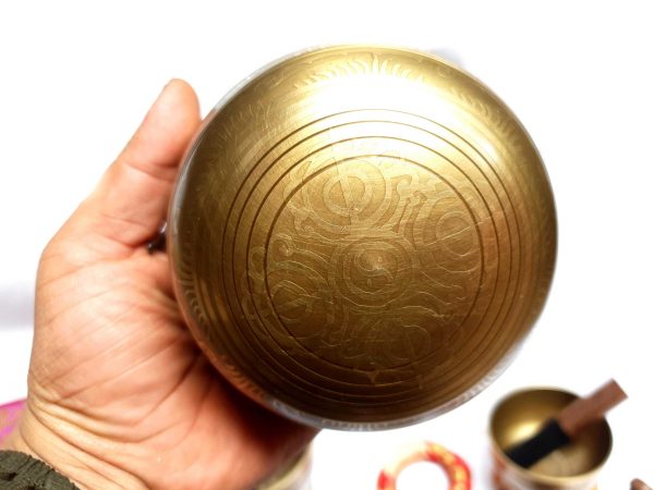 Seven Chakra Singing Bowl Set – Complete Healing Kit