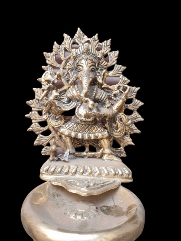 Nepali Traditional Panas Statue Set – Sukunda Oil Lamp