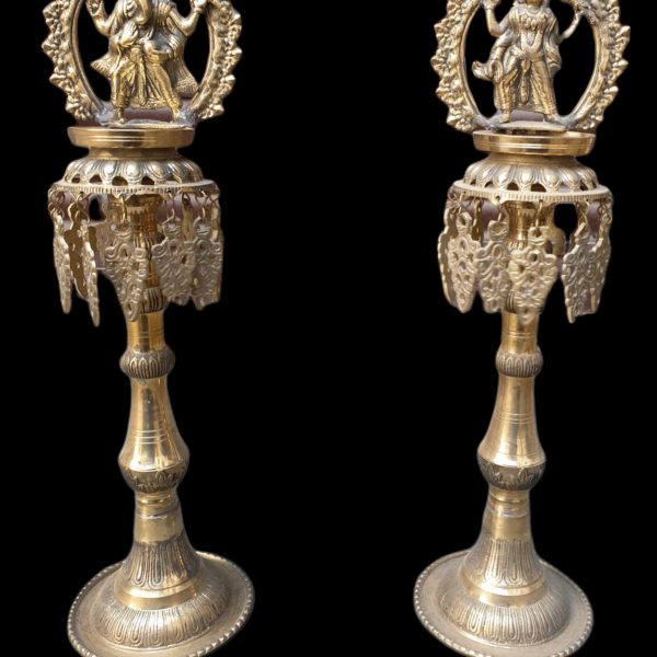 Nepali Traditional Panas Statue – Sukunda Oil Lamp Set