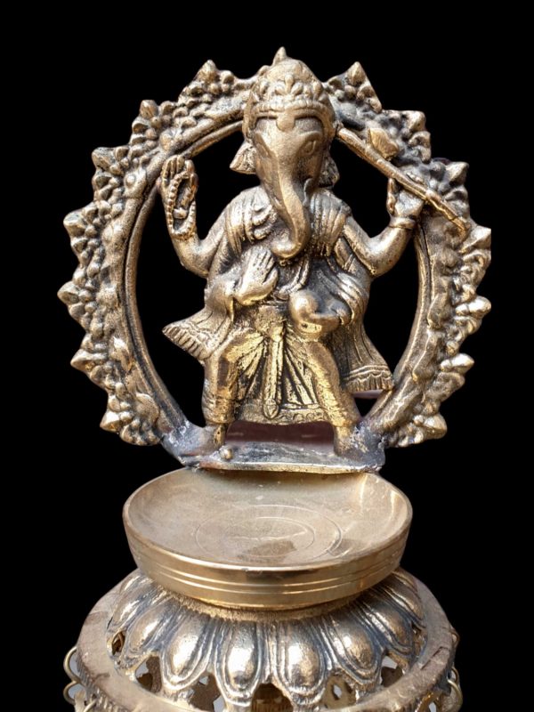 Nepali Traditional Panas Statue – Sukunda Oil Lamp Set