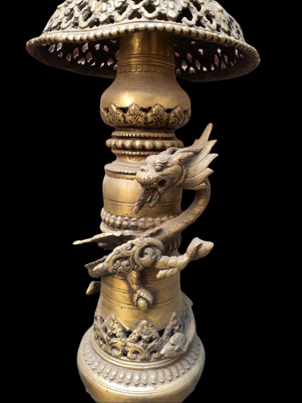Nepali Traditional Panas Statue Set – Sukunda Oil Lamp