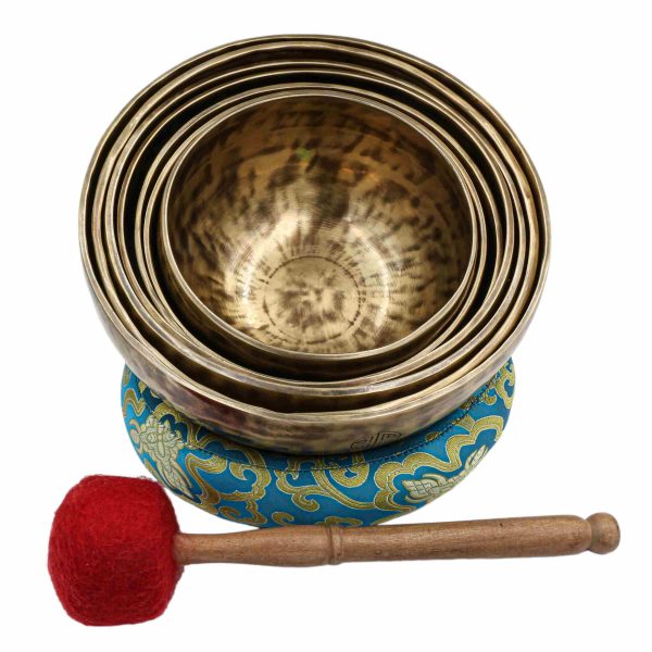 Seven Chakra Singing Bowl Set – Bronze with Full Moon Carving