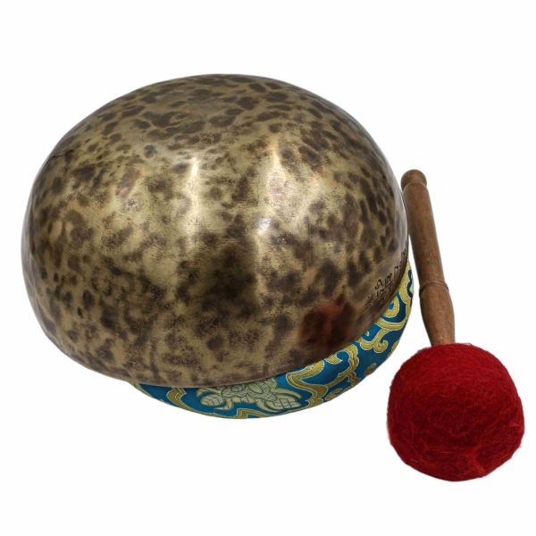 Seven Chakra Singing Bowl Set – Bronze with Full Moon Carving