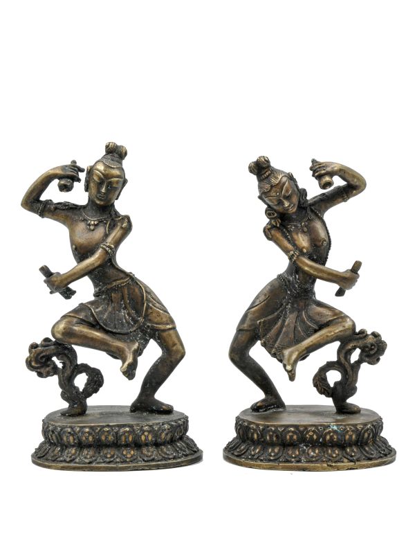 Chintamani Lokeshvara (or Gandharva) – Antique Handmade Buddhist Statue