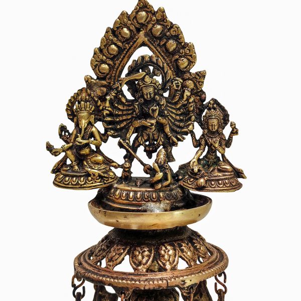 Unique Panas Statue – Antique Sukunda Oil Lamp with Bhadrakali, Ganesh, and Laxmi