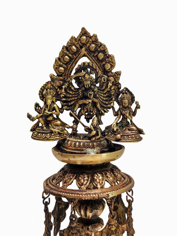 Unique Panas Statue – Antique Sukunda Oil Lamp with Bhadrakali, Ganesh, and Laxmi