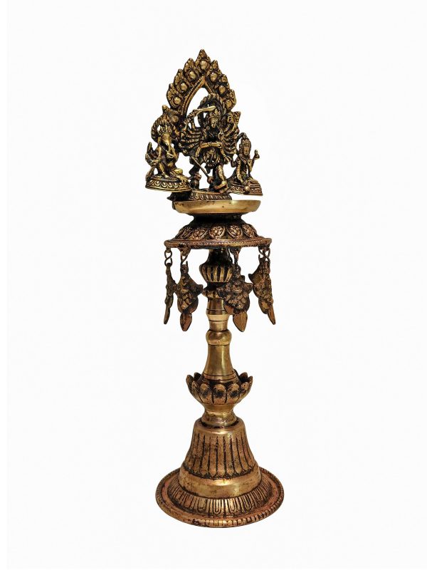 Unique Panas Statue – Antique Sukunda Oil Lamp with Bhadrakali, Ganesh, and Laxmi