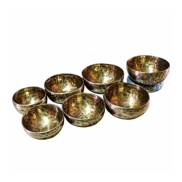 Seven Chakra Singing Bowl Set – Bronze with Full Moon Carving