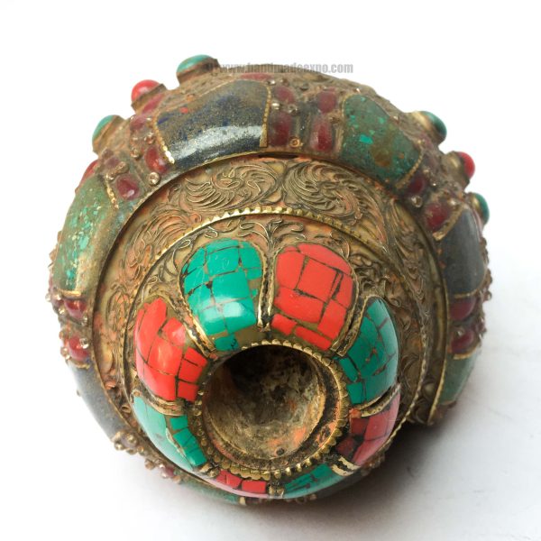 Conch Shell with Om Mani Padme Hum and Stone Setting – Brown and Red Color