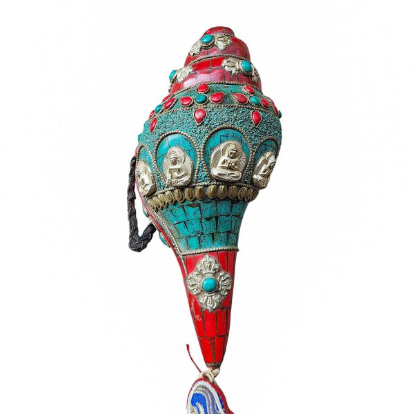Conch Shell with Pancha Buddha and Stone Setting